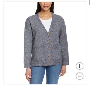 NWT Ella Moss Ladies' Button Front Cardigan Gray
